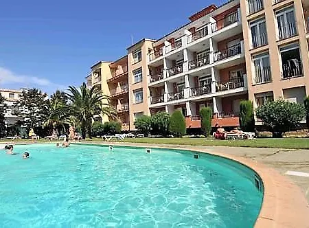 Marina Hollidays Mimosa